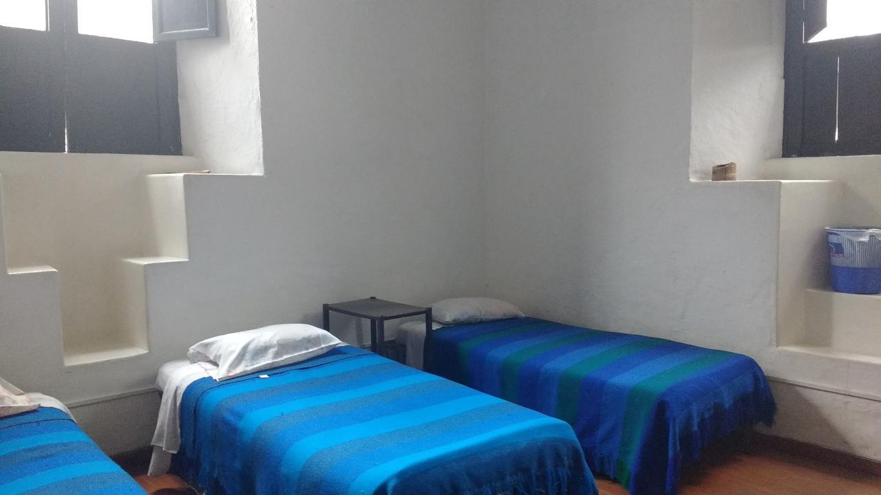 Casa Familiar Turistica Hostal ポパヤン エクステリア 写真